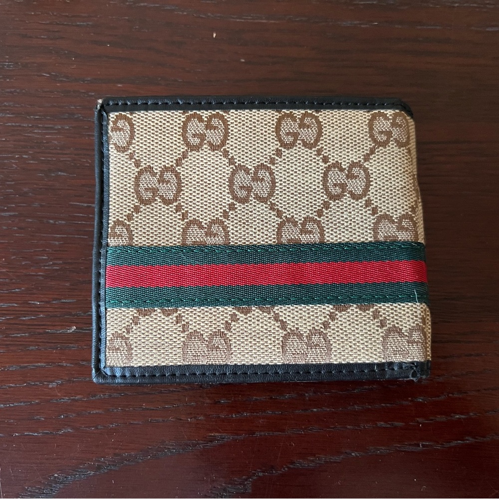 Gucci - Classic GG wallet w/ original box - Picture 2 of 10